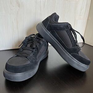 Volcom Evolve Skateboard Inspired Black Work Shoe Womens 7M Composite Toe Padded